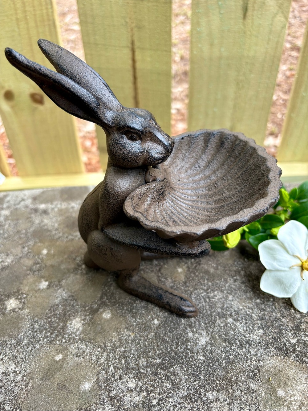 Cast Iron Rabbit Bird Bath / Feeder - Rustic Brown